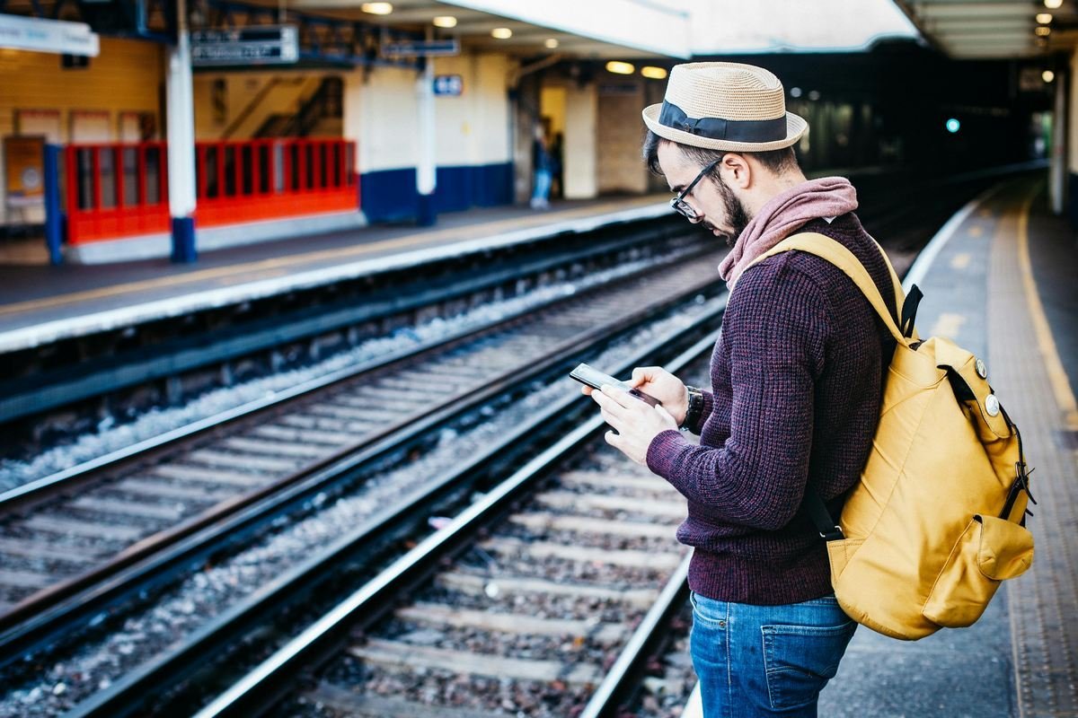 Formas de Viajar Gastando Pouco em 2026: Guia Completo para Economizar até 70%